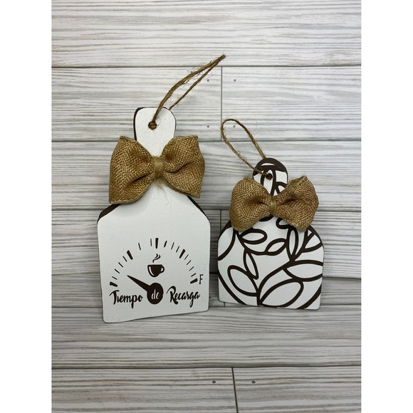 Mini cutting board, Hand painted farmhouse style - Picture 7 of 11